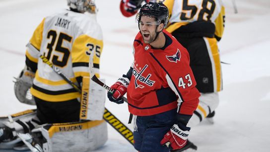 Wilson, stagnant power play, splintering sticks stifle Penguins' comeback attempt taken in Washington (Penguins)